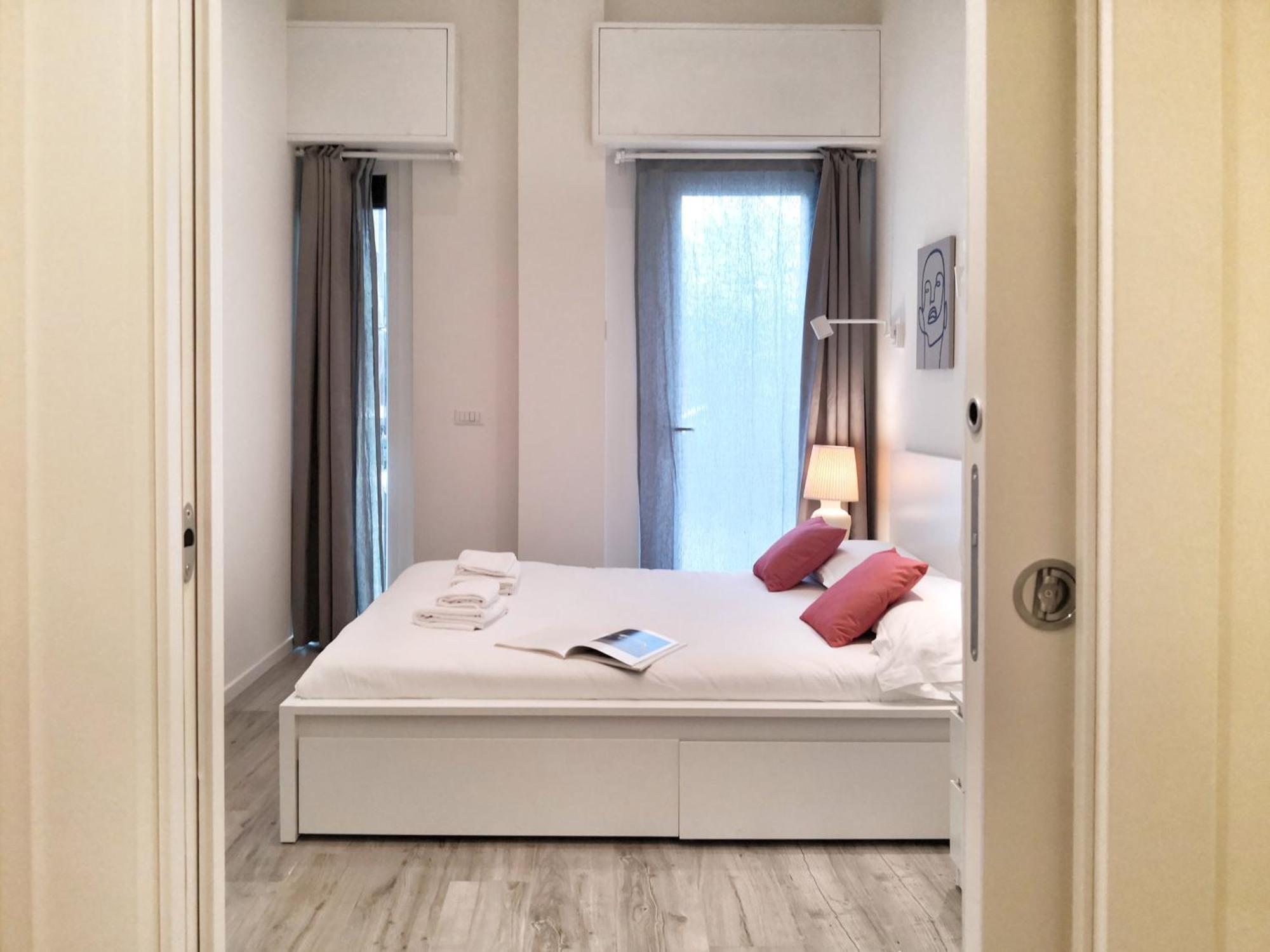 Ihost Apartment - Arganini 22 Milaan Buitenkant foto