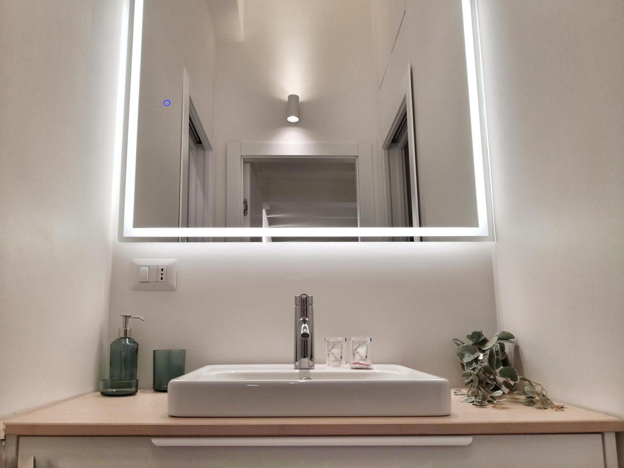 Ihost Apartment - Arganini 22 Milaan Buitenkant foto