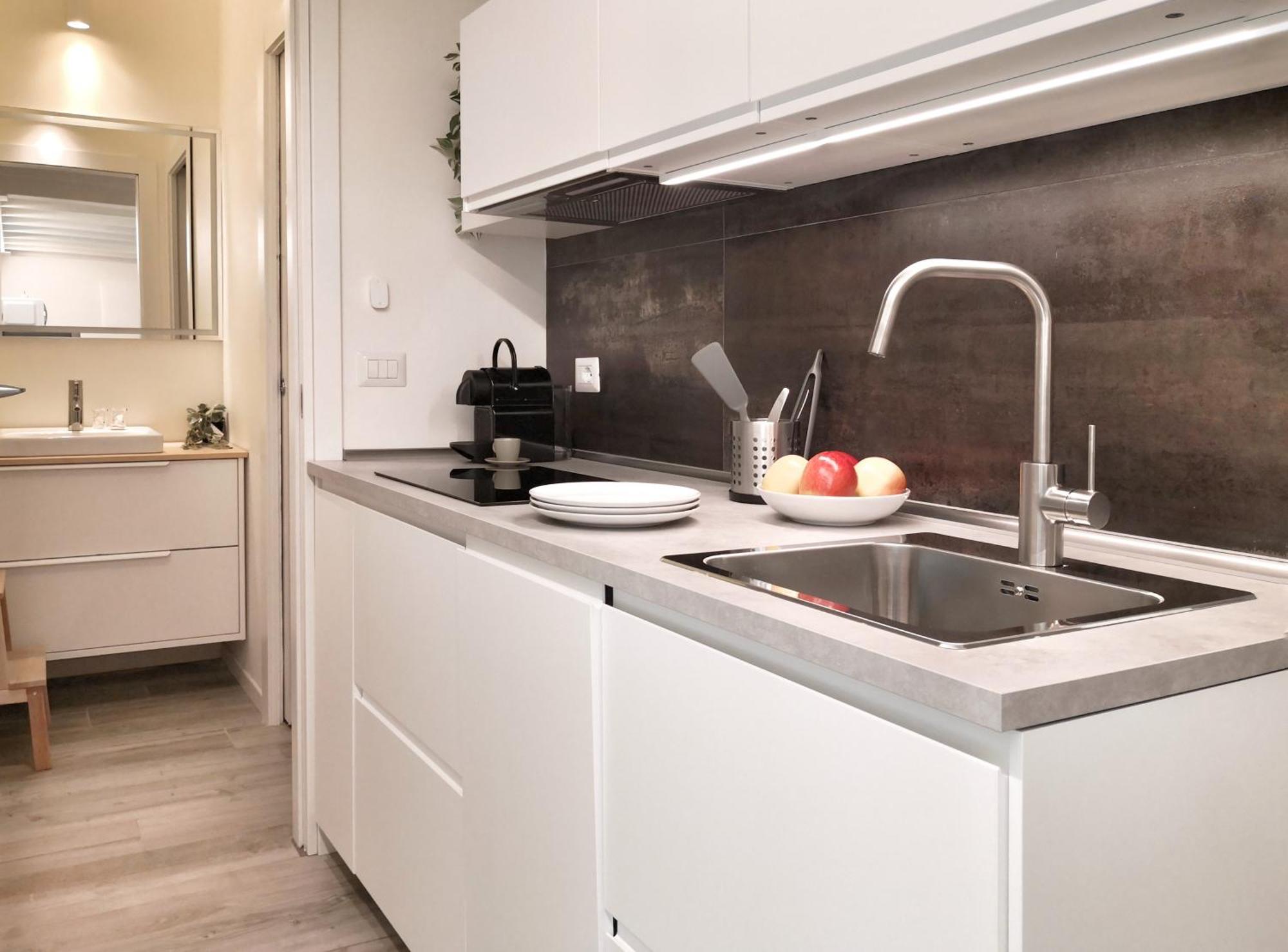 Ihost Apartment - Arganini 22 Milaan Buitenkant foto